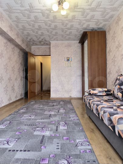 2-к. квартира, 56 м², 4/14 эт.