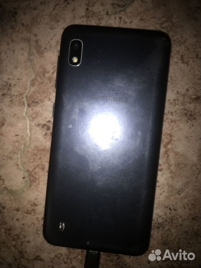 Samsung Galaxy A10, 2/32 ГБ