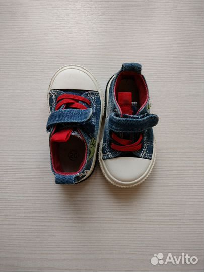 Обувь для мальчика р.20,21,22