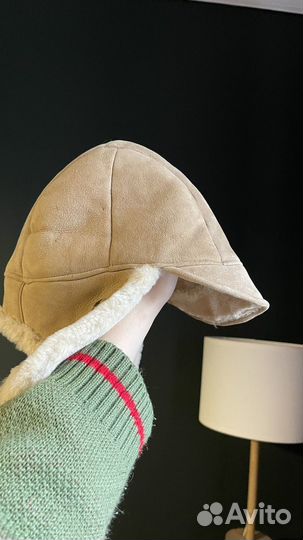 Натуральная меховая шапка EMU