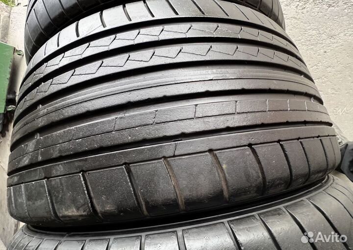 Dunlop SP Sport Maxx GT 275/35 R21
