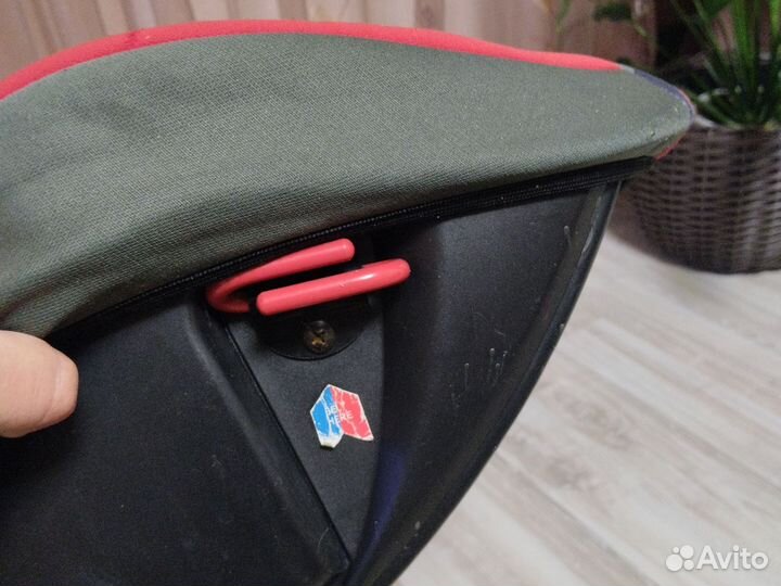 Детское авто кресло