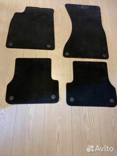 Автомобильные коврики ворсовые