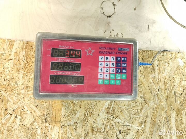 Стекло кузовное глухое заднее левое Vaz Niva