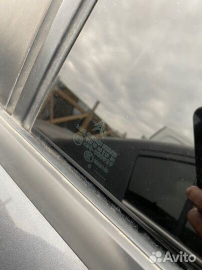 Стекло заднее левое Citroen C4 1 EP6 2011