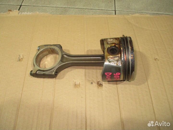 Поршень с шатуном Renault Duster 1