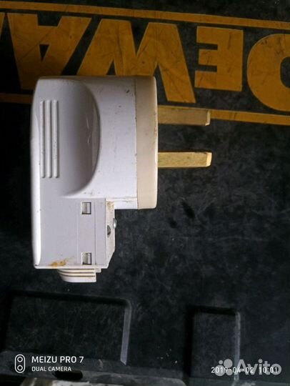 Вилка электрическая