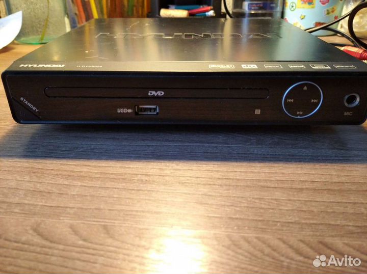 DVD проигрыватель hyundai H-DVD5028