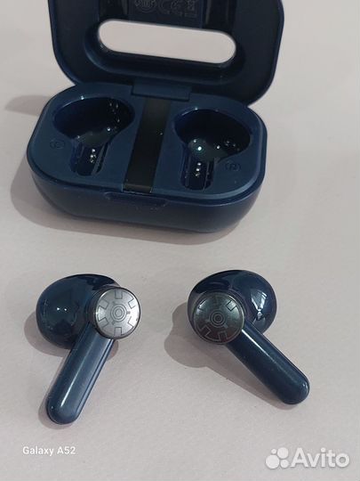 Беспроводные наушники