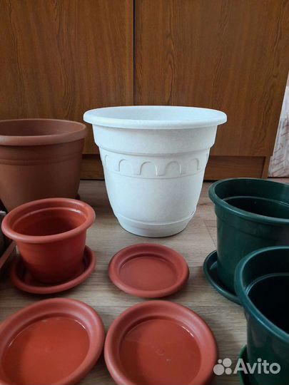 Горшки, поддоны, кассета для рассады разборная