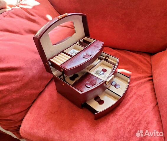 Шкатулка под кожу для ювелирных украшений