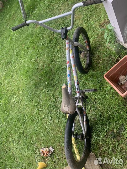 Трюковой велосипед bmx