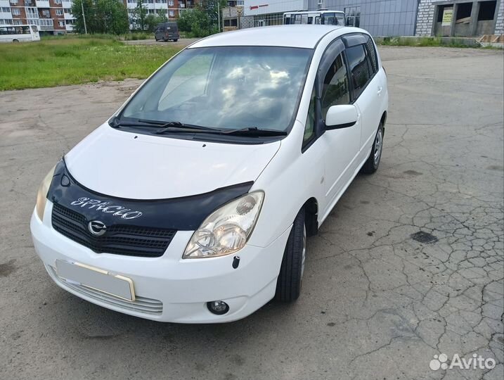 Toyota Corolla Spacio 1.5 AT, 2002, 200 000 км