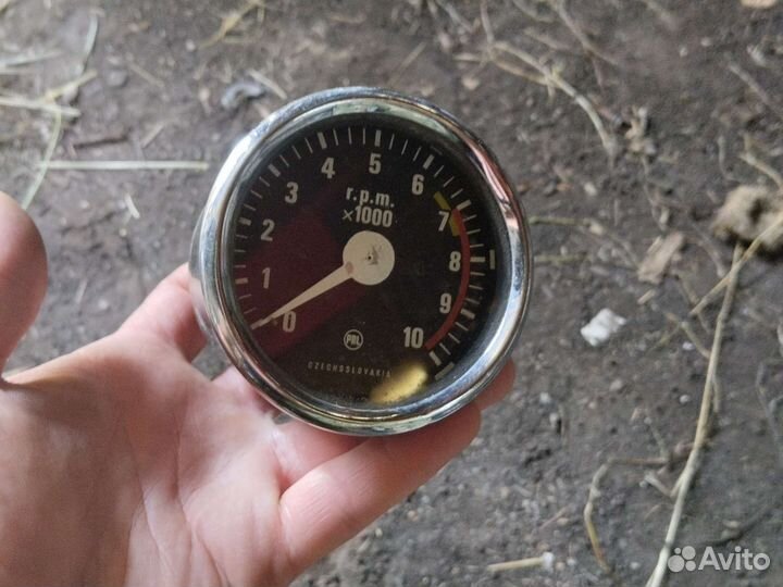 Тахометр ява