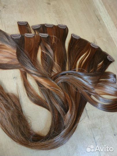 Волосы на заколках искусственные