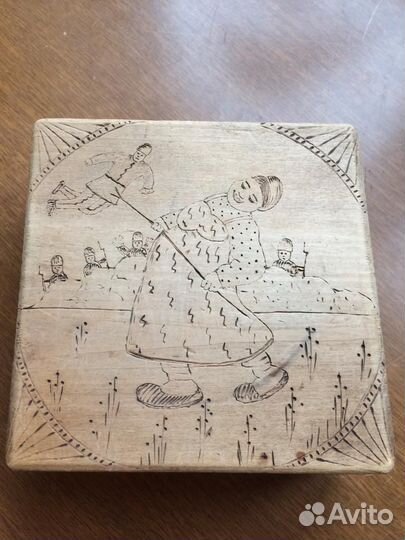 Шкатулка деревянная старинная