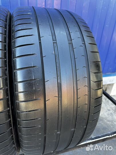 Pirelli P Zero PZ4 275/35 R20 102Y