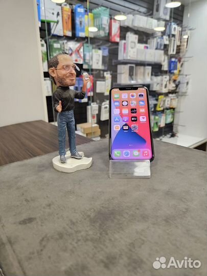 iPhone X, 256 ГБ