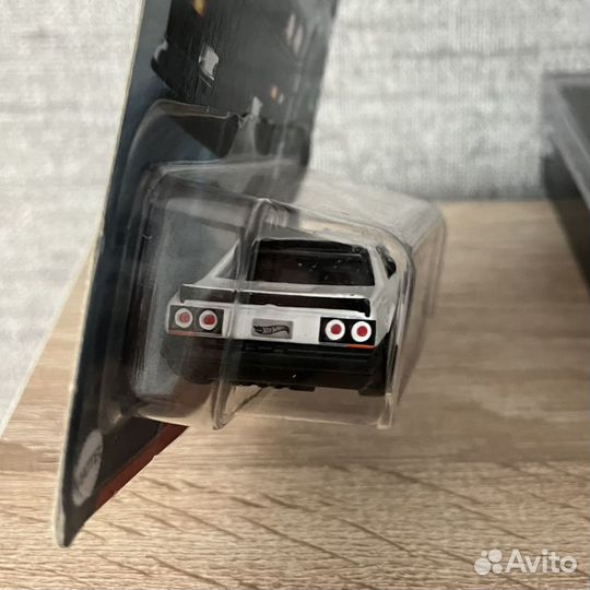 Hot Wheels Nissan Skyline 2000 Turbo RS (KDR30)