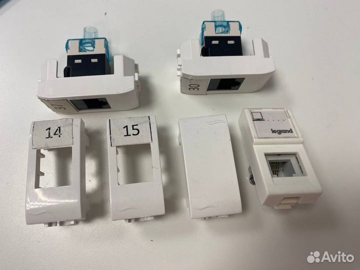Розетки RJ45 + рамки + заглушка Legrand