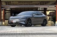 BYD Han EV I рестайлинг (2022—2026) Седан