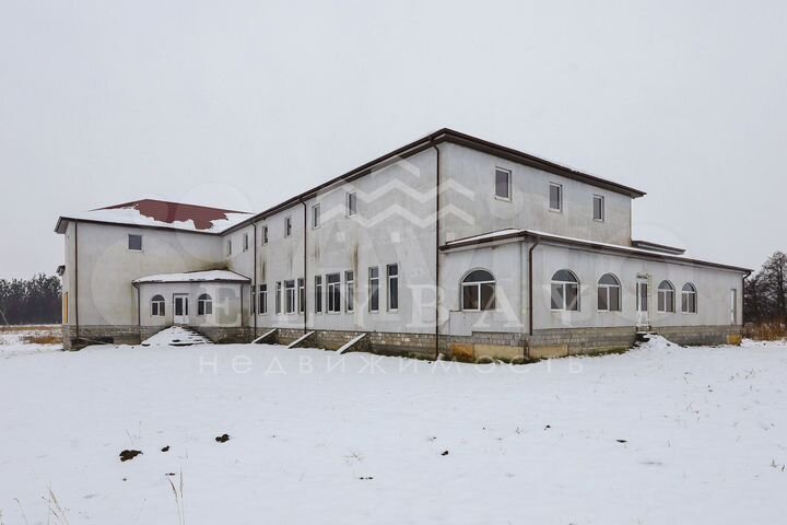 Гостиница, 1500 м²