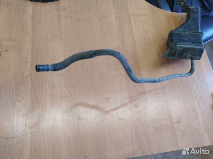 Абсорбер (фильтр угольный) Volkswagen Passat B5+