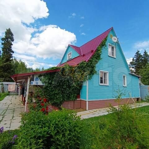 Дом 109,4 м² на участке 7,2 сот.