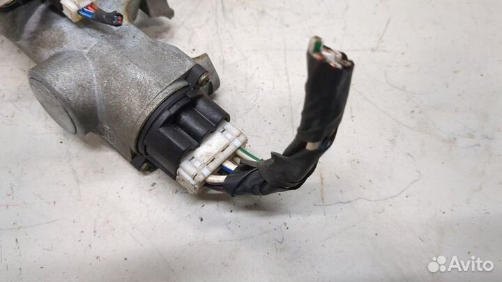 Замок зажигания Nissan Primera P11, 1997