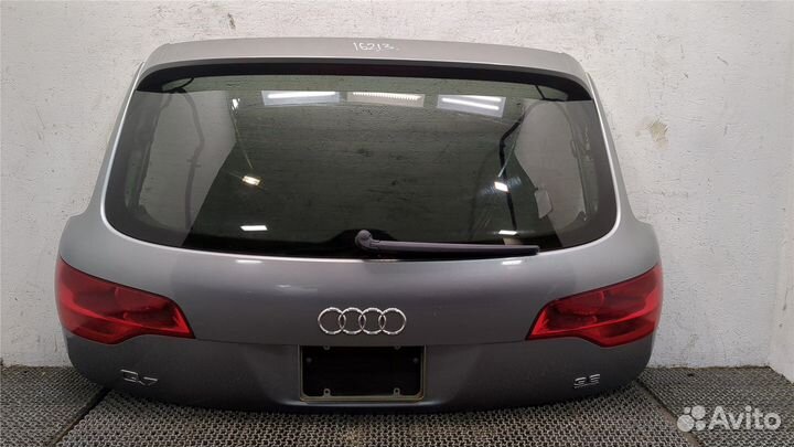 Обшивка крышки багажника Audi Q7, 2007