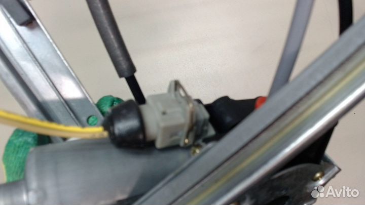 Стеклоподъемник электрический Citroen Xsara, 1999