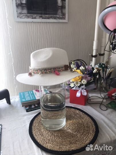 Шляпа женская летняя белая