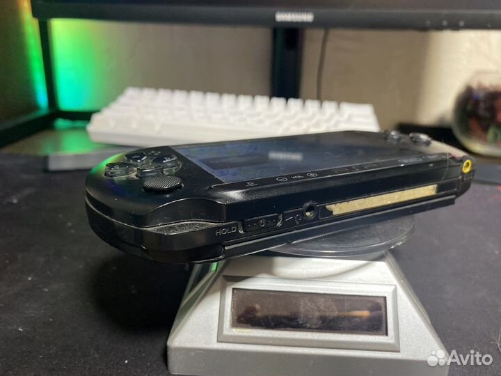 Sony PSP-E1008 + 22 игры / Прошита / 16gb