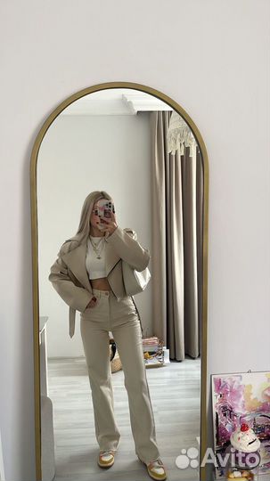 Зеркало напольное
