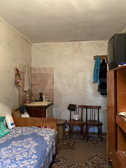 Комната 21,9 м² в 2-к., 1/3 эт.