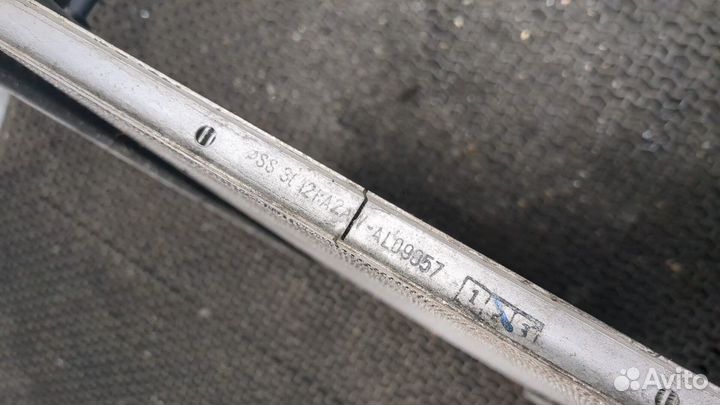 Радиатор охлаждения двигателя Subaru Forester (S12