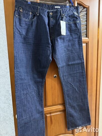 Джинсы