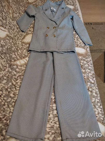 Школьный брючный костюм для девочки