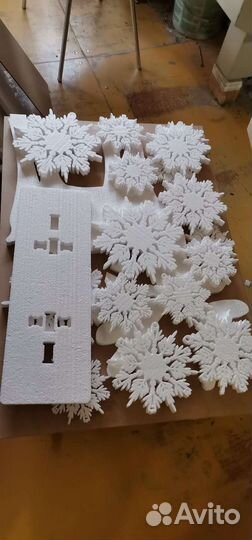 Снежинки и фигуры из пенопласта 20мм