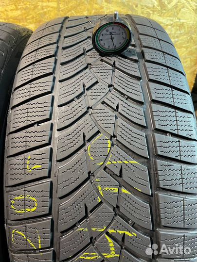 Goodyear UltraGrip Performance SUV Gen-1 255/50 R20