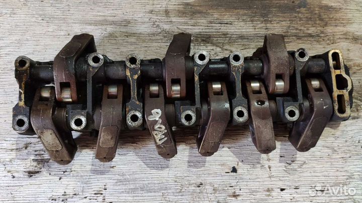 Коромысло клапана Мерседес w 163 М112