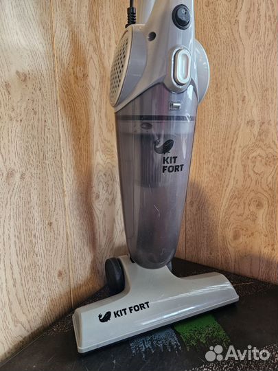 Вертикальный пылесос kitfort