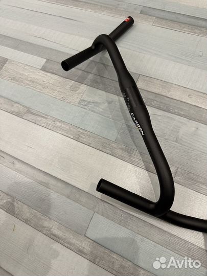 Руль велосипедный карбоновый