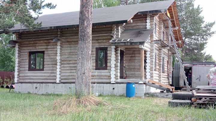 Дом 191,6 м² на участке 5,5 сот.