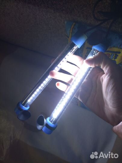 Аквариумы 18,30л, лампа, грунт, аквамед