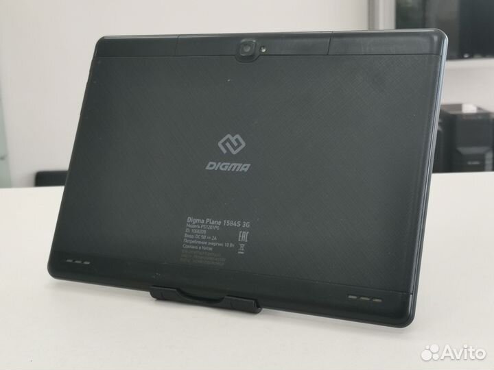 Планшет Digma Plane 1584S