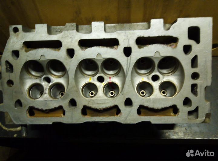 Головка блока правая двигателя