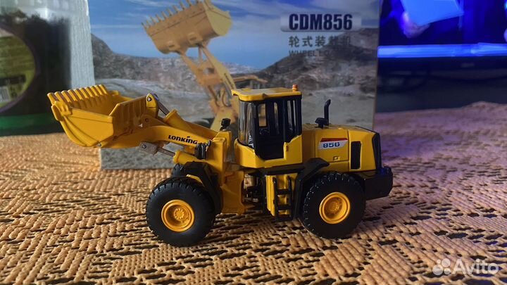 Модель экскаватора