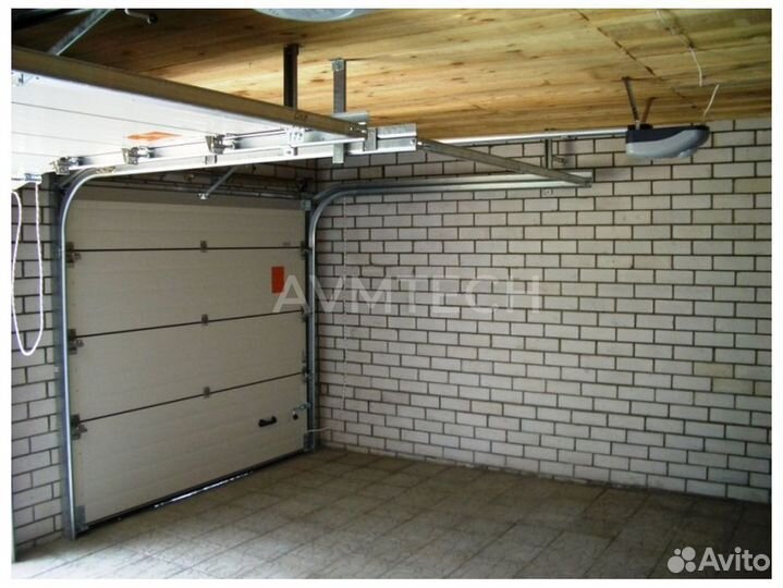 Секционные ворота для гаража