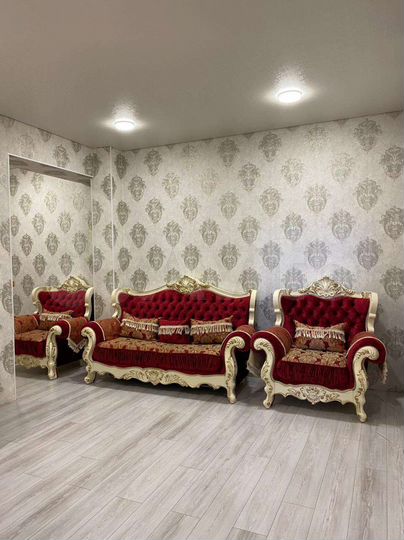 2-к. квартира, 75 м², 3/6 эт.